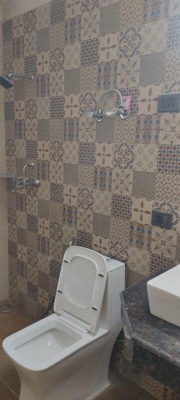 Bathroom in 3 BHK Apartment at Sikka Kimantra Greens, Sector 79 – for Rent