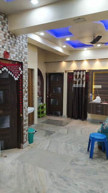 Room in 3 BHK Apartment at Sodepur – for Sale