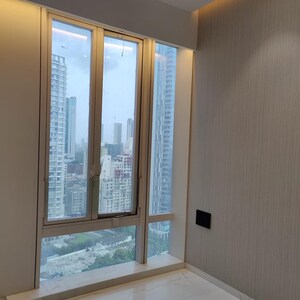 Room in 4 BHK Apartment at Lodha World One, Worli – for Sale