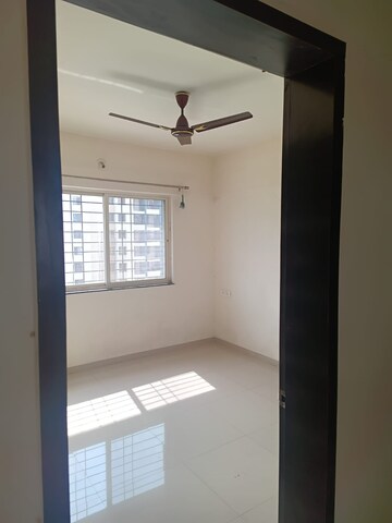Room in 2 BHK Apartment at Sai Sagar Erica, Wakad – for Rent