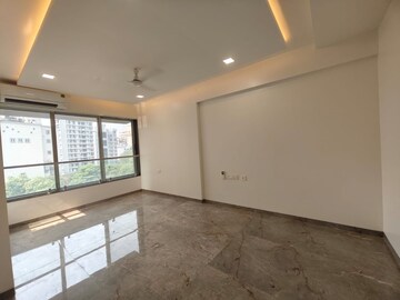 Room in 3 BHK Apartment at Krishiv Enclave, Chembur – for Rent