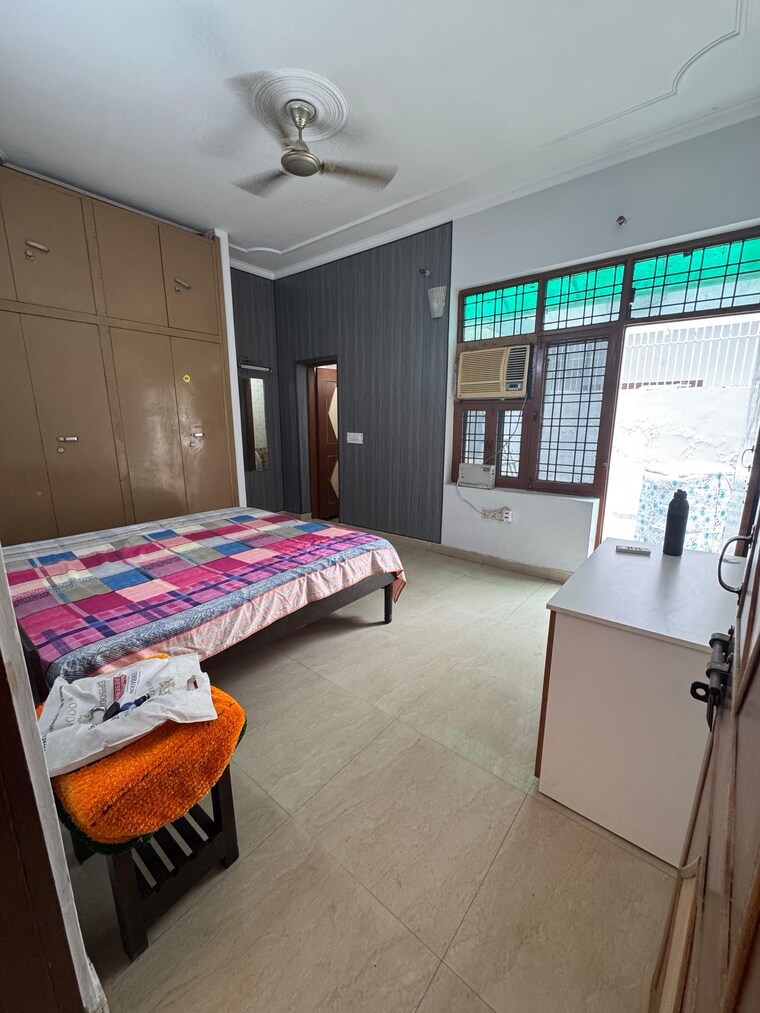 Bedroom, sector 23 2 Bedroom 1282 Sq.Ft. Builder Floor In Sector 23 Gurgaon 9562931