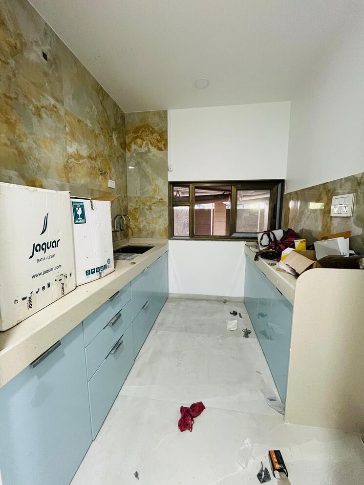 Kitchen, oxy-beaumonde 2 Bedroom 904 Sq.Ft. Apartment In Viman Nagar Pune 9562585