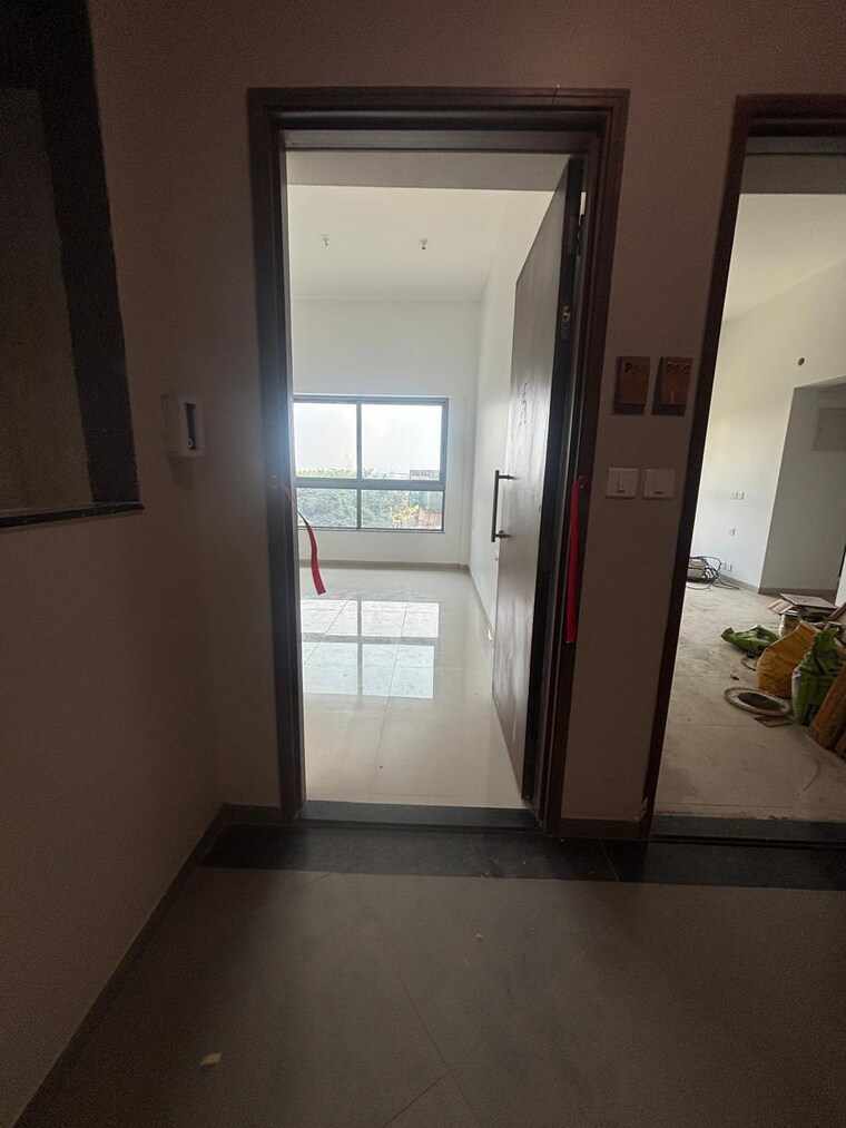 Room, kalpataru-immensa-d 1 Bedroom 450 Sq.Ft. Apartment In Kolshet Road Thane 9562486