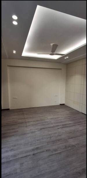 Master Bedroom in 3 BHK Builder Floor at Greater Kailash I – for Rent