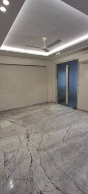 Master Bedroom in 3 BHK Builder Floor at Greater Kailash I – for Rent