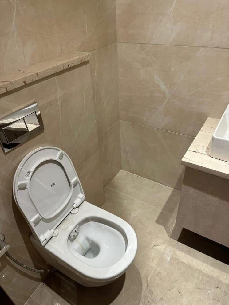 Floor Plan, defence colony Commercial Office Space 1800 Sq.Ft. In Defence Colony Delhi 9562652