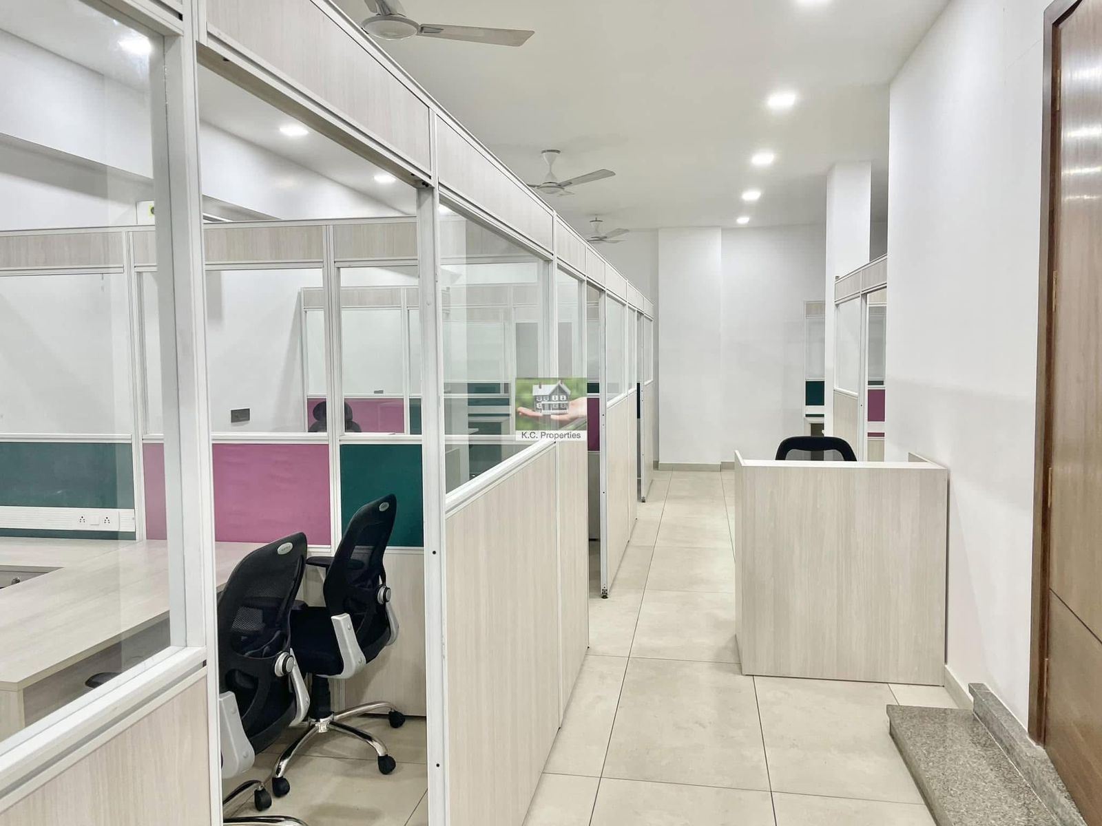 Office Space For Rent in Bhogal