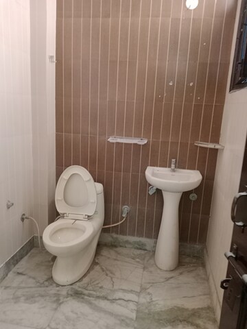 Bathroom in 2 BHK Builder Floor at Sector 13 – for Rent