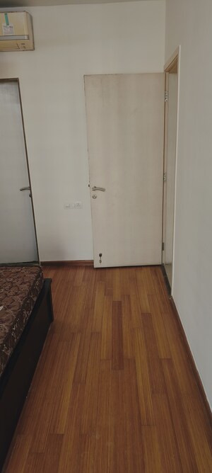 Furnished Amenities in 2 BHK Apartment at Kool Homes Solitaire, Kondhwa – for Sale