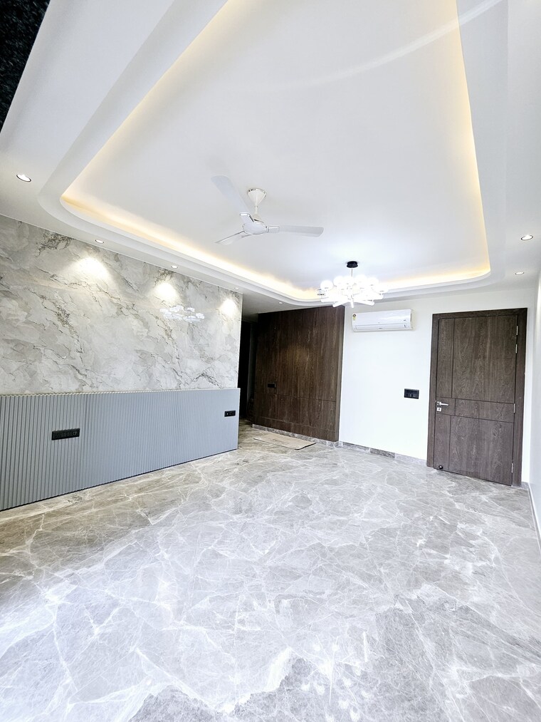 Room, sushant lok i 4 Bedroom 4500 Sq.Ft. Builder Floor In Sushant Lok I Gurgaon 9562784