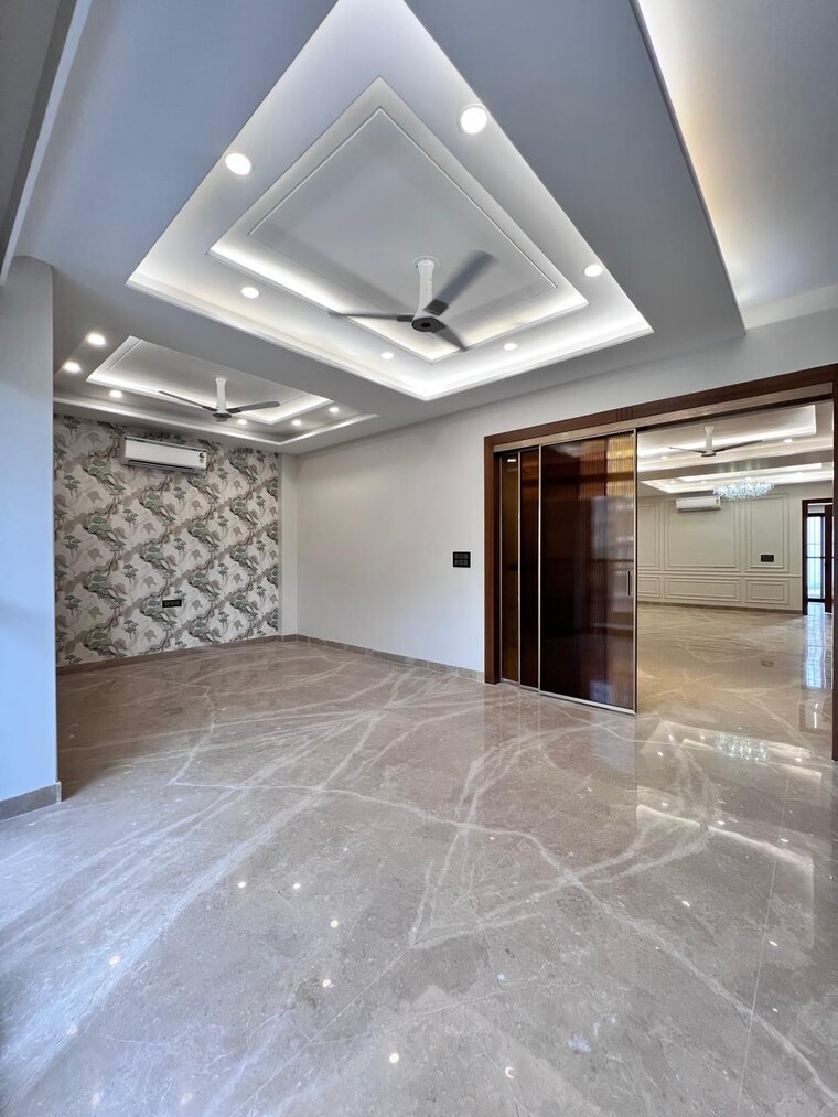 Room, ansal-api-esencia 4 Bedroom 2600 Sq.Ft. Builder Floor In Sector 67 Gurgaon 9562789