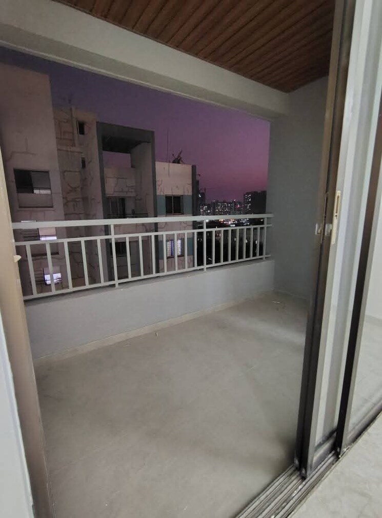 Balcony, gaikwad-nirvanas 3 Bedroom 1077 Sq.Ft. Apartment In Wakad Pune 9562872