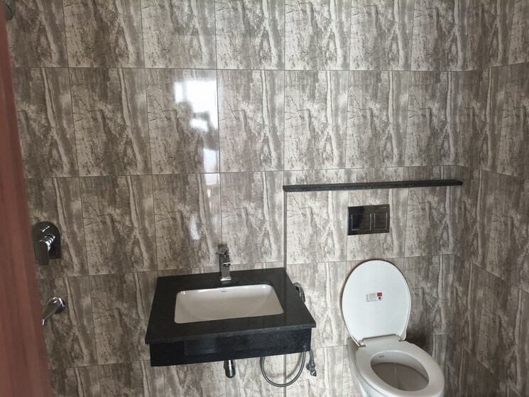 Bathroom, shapoorji-pallonji-joyville-phase-2 3 Bedroom 1692 Sq.Ft. Apartment In Sector 102 Gurgaon 9562862