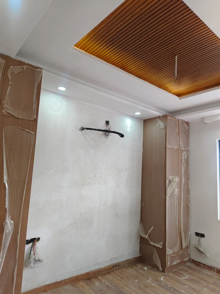 Room, bptp-district-3 3 Bedroom 1625 Sq.Ft. Builder Floor In Sector 85 Faridabad 9562985