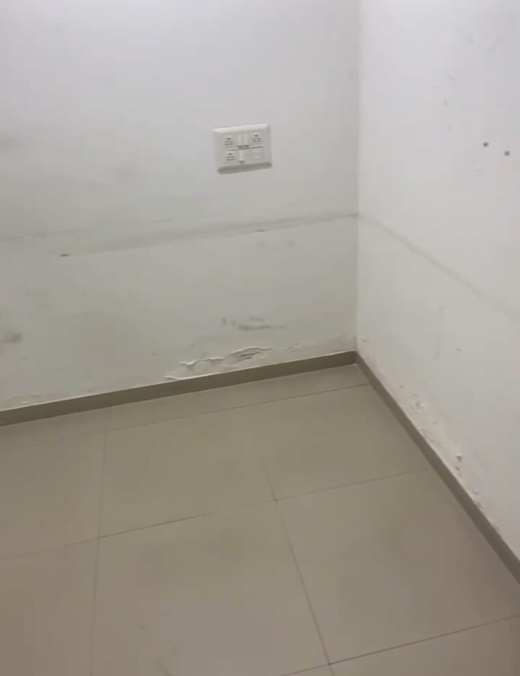 Team Area, venus-benecia Commercial Office Space 711 Sq.Ft. In Bodakdev Ahmedabad 9563013