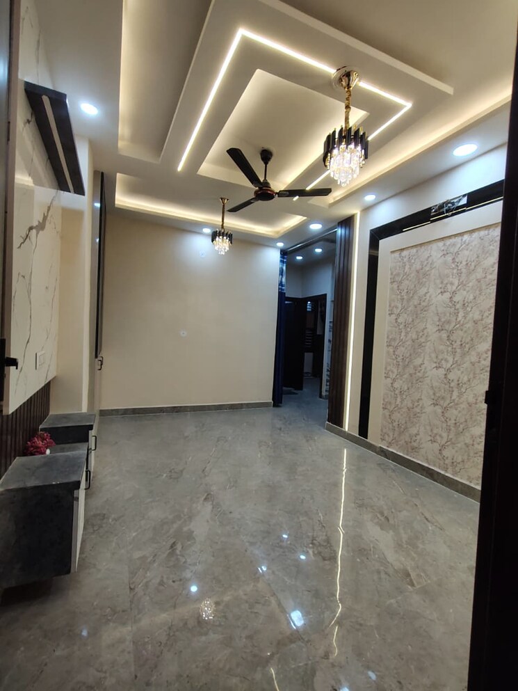 Room, sector 21d 3 Bedroom 1232 Sq.Ft. Builder Floor In Sector 21d Faridabad 9563016