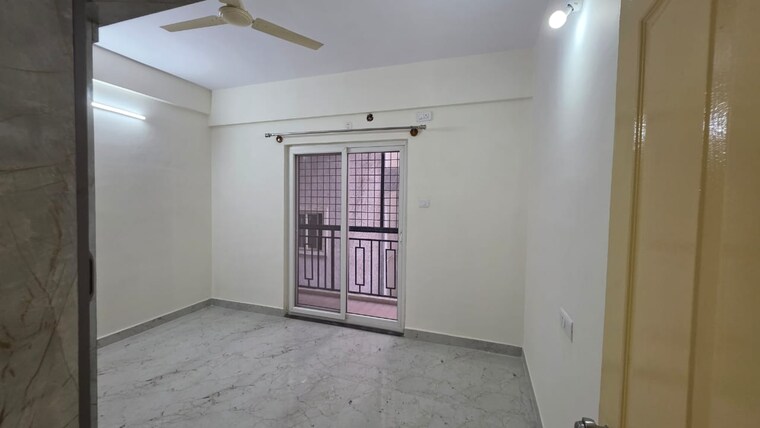 Room, vignana nagar 3 Bedroom 1650 Sq.Ft. Apartment In Vignana Nagar Bangalore 9563052