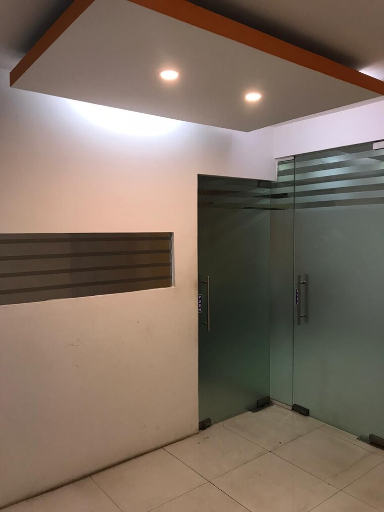 Room, frazer town Commercial Office Space 11100 Sq.Ft. In Frazer Town Bangalore 9563789