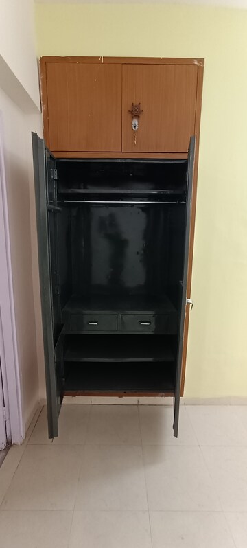 Furnished Amenities in 3 BHK Apartment at Tulip Orange, Sector 70 – for Rent