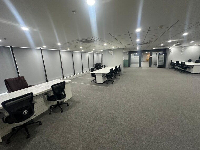  Parking, mahaavir-zion Commercial Office Space 7000 Sq.Ft. In Kharghar Sector 10 Navi Mumbai 9563798