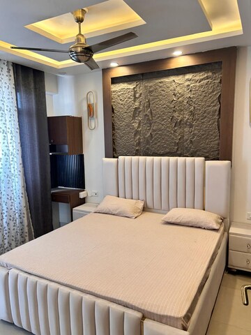 Bedroom in 2 BHK Apartment at Suncity Avenue 76, Sector 76 – for Sale