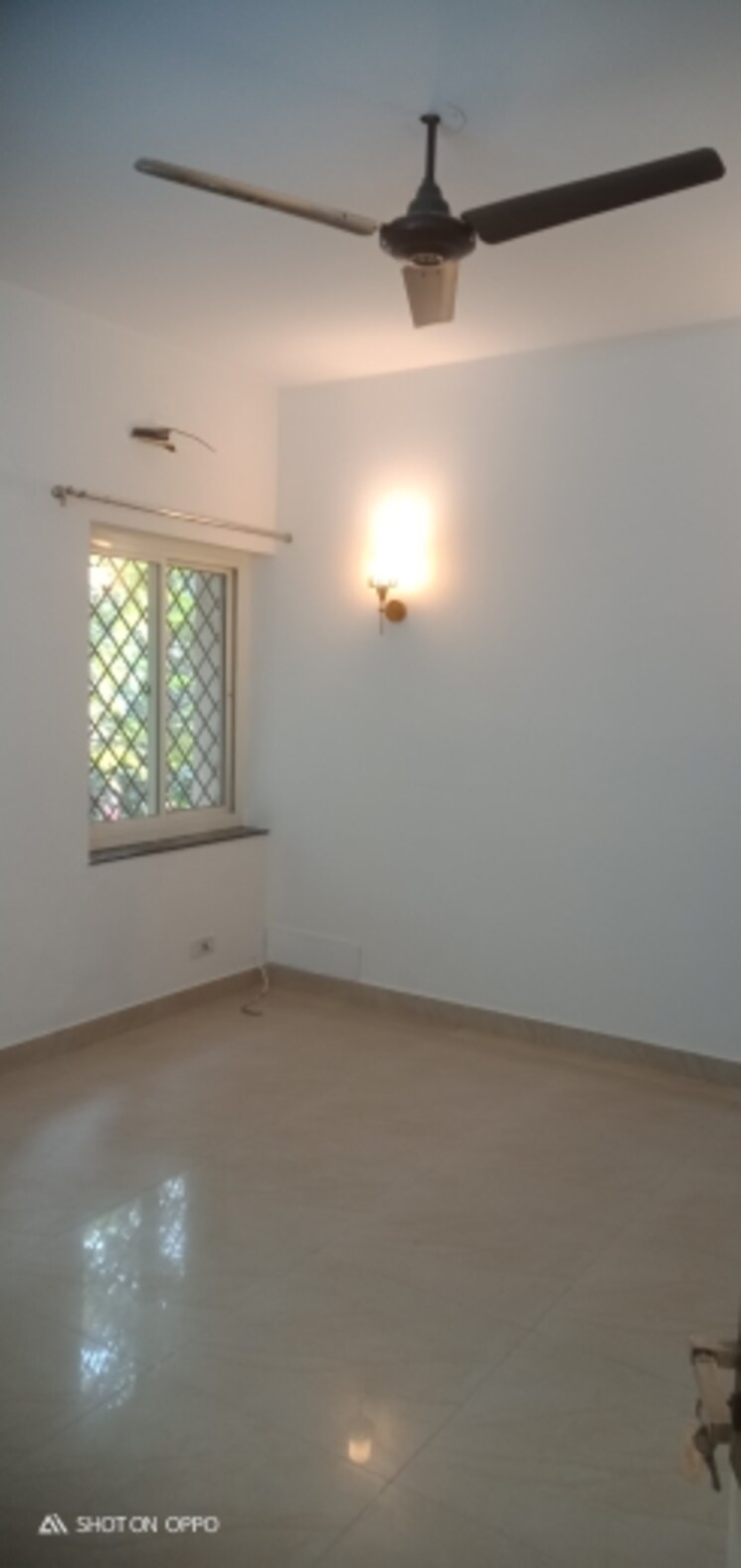 Room, dda-rosewood-apartments 3 Bedroom 1450 Sq.Ft. Apartment In Vasant Kunj Delhi 9563859