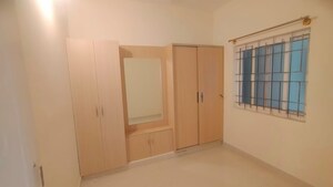 Room in 2 BHK Apartment at Yeshwanthpur – for Rent