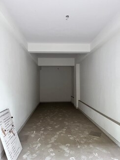 Retail Shop For Sale in Mahajan CHS