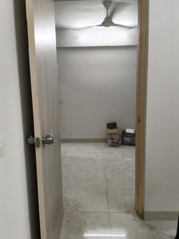 Room in 1 BHK Apartment at Gulmohar CHS Bandra East, Bandra East – for Rent