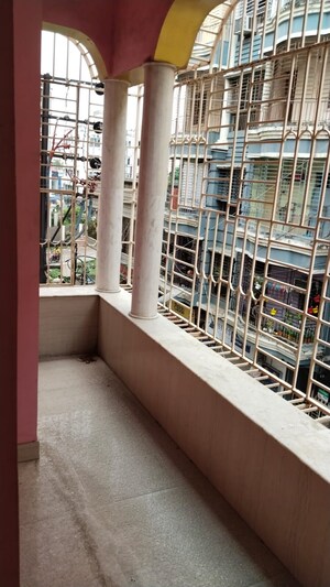 Balcony in 6+ BHK Independent House at Chinar Park – for Sale