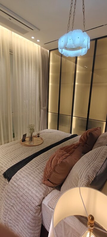 Bedroom in 4 BHK Apartment at Andheri West – for Sale