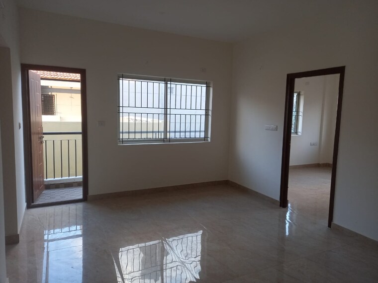 Room, cooke town 2 Bedroom 800 Sq.Ft. Apartment In Cooke Town Bangalore 9563922