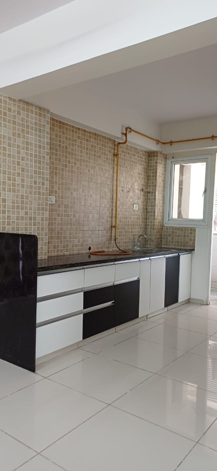 Kitchen, gala-orchid-sky 3 Bedroom 2013 Sq.Ft. Apartment In Shela Ahmedabad 9563925