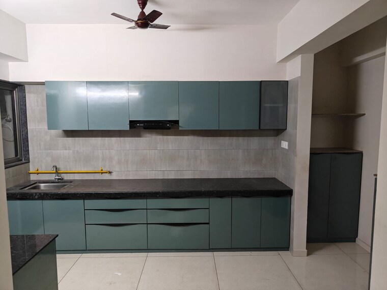 Kitchen, gala-orchid-sky 3 Bedroom 2013 Sq.Ft. Apartment In Shela Ahmedabad 9563925