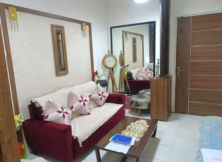 Living Room, amolik-heights 3 Bedroom 800 Sq.Ft. Apartment In Sector 88 Faridabad 9563947