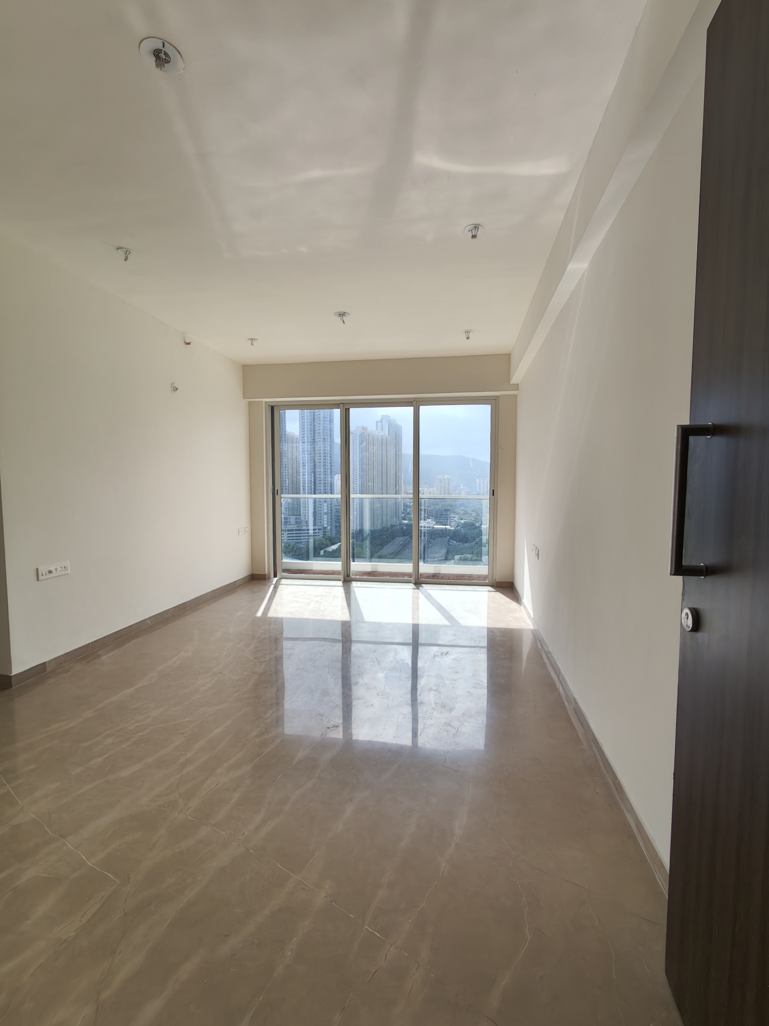 2 BHK + Pooja Room Apartment For Rent in One Indiabulls Thane