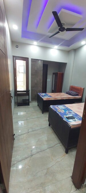 Room in  Pg at Sector 52 – for Rent
