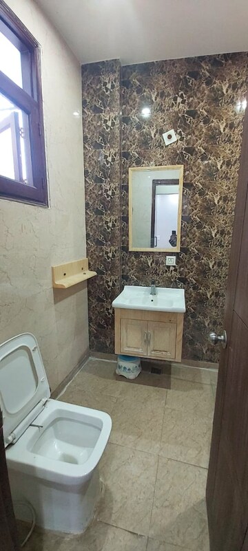 Bathroom in  Pg at Sector 52 – for Rent