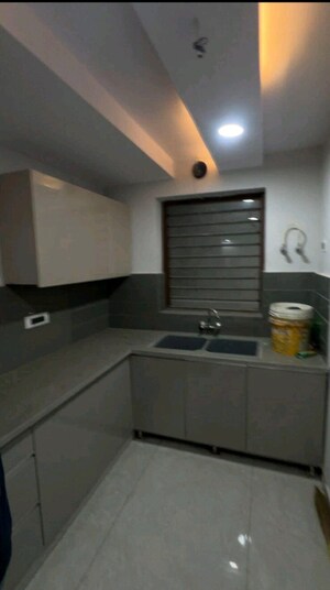 Kitchen in 3 BHK Builder Floor at Rps Palms, Sector 88 – for Rent