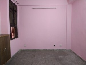 Room in 1 BHK Apartment at Jasola Vihar – for Sale