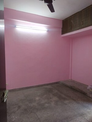 Room in 1 BHK Apartment at Jasola Vihar – for Sale