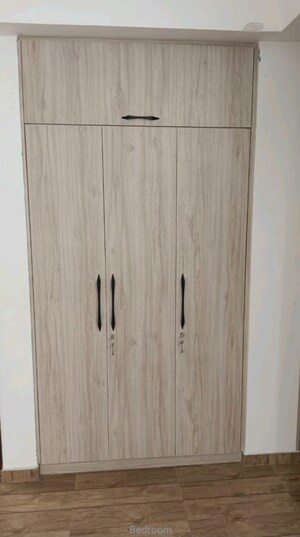 Furnished Amenities in 3 BHK Apartment at Omaxe Royal Residency Faridabad, Sector 79 – for Rent