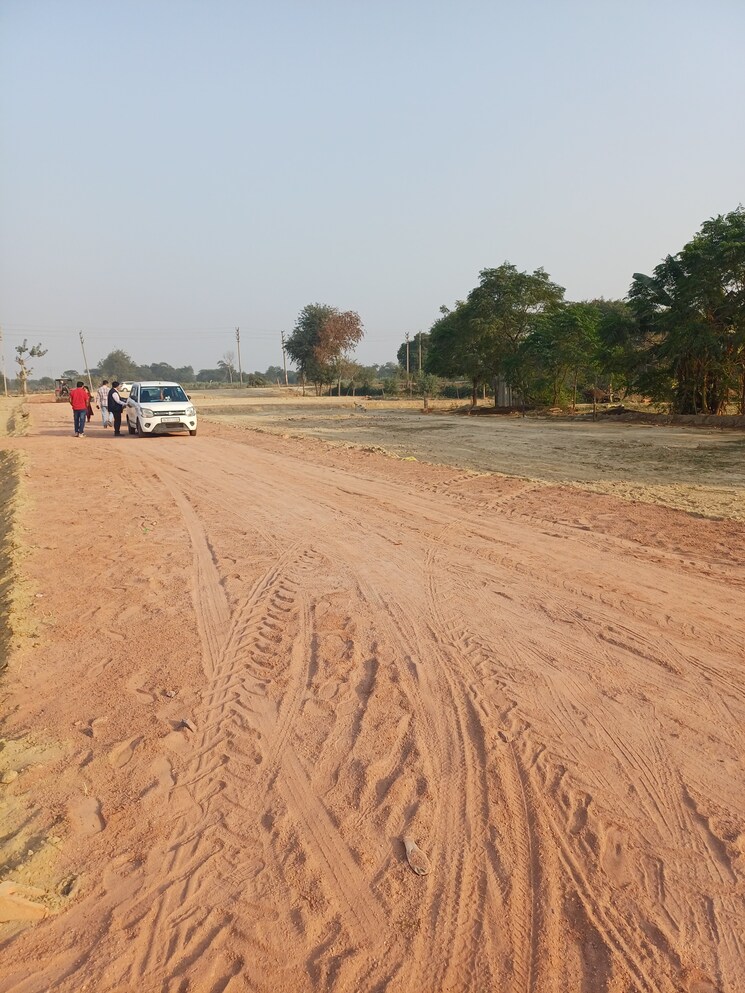 undefined, bhopani  127 Sq.Yd. Plot In Bhopani Faridabad 9563982