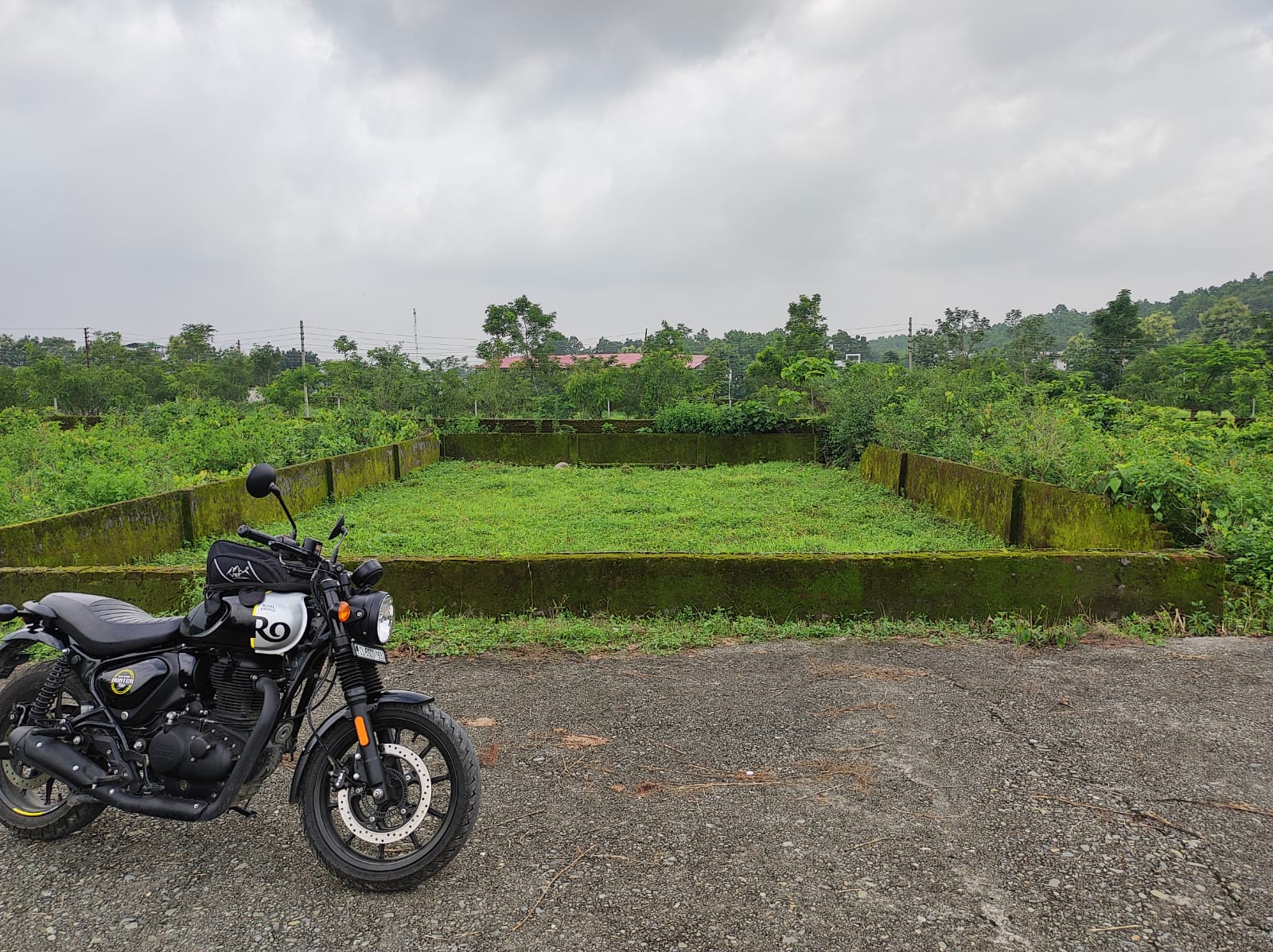 Plot For Sale in Vasundhara Sector 2B