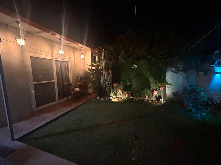  Parking, nk-savitry-enclave 3 Bedroom 1800 Sq.Ft. Apartment In Vip Road Zirakpur 9563992