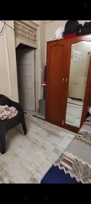 Bedroom in 1 BHK Apartment at Ghatkopar West – for Rent