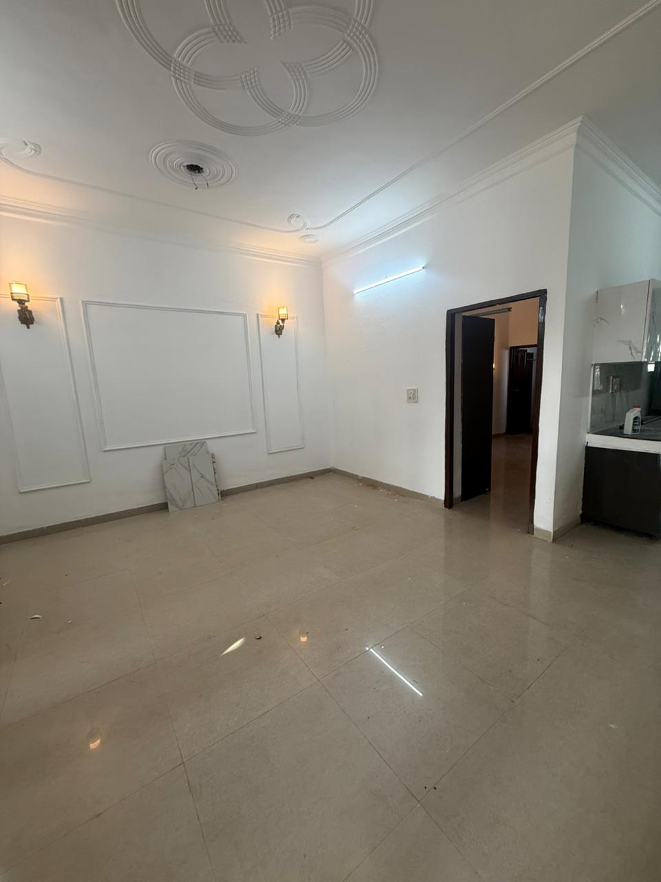 3 BHK + Pooja Room Apartment For Rent in Jaipuria Sunrise Green