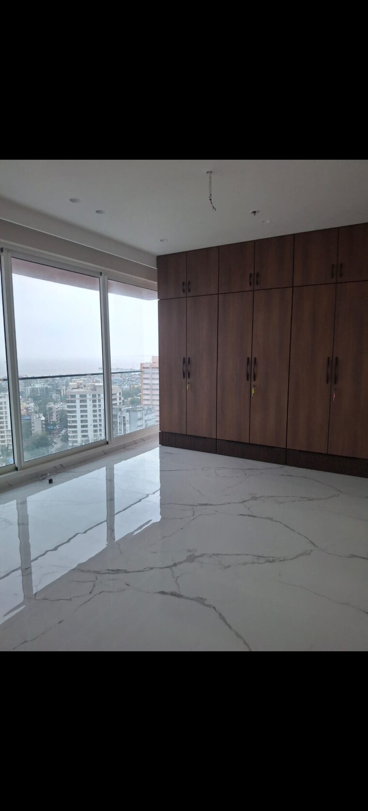 Room, joy-legend 3 Bedroom 1515 Sq.Ft. Apartment In Khar West Mumbai 9564015