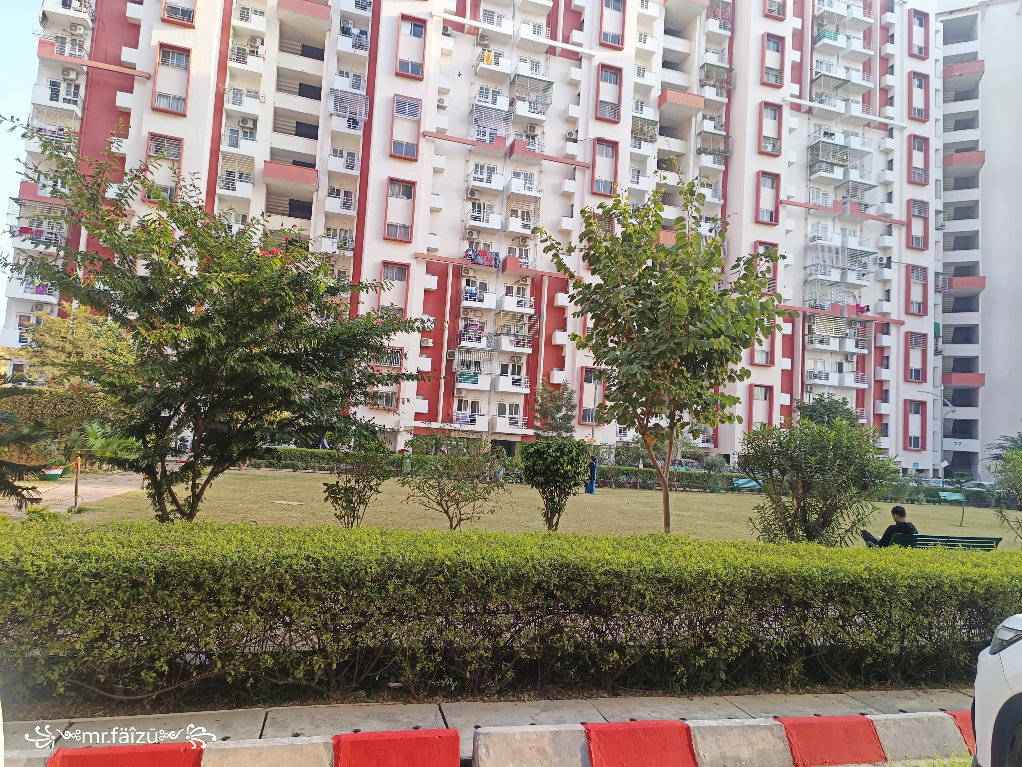 2.5 BHK + Study Room Apartment For Rent in Nandakini Alaknanda Estate